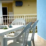Apartament Marcelli, Trilocale Con Terrazzo A Pochi Passi Dal Mare - M394 Marcelli